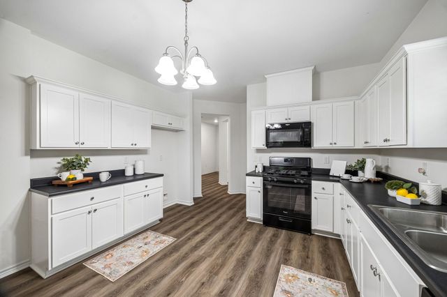 11818 Beverly Drive, Houston, TX 77065