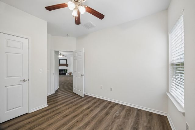 11818 Beverly Drive, Houston, TX 77065