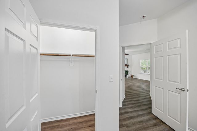 11818 Beverly Drive, Houston, TX 77065