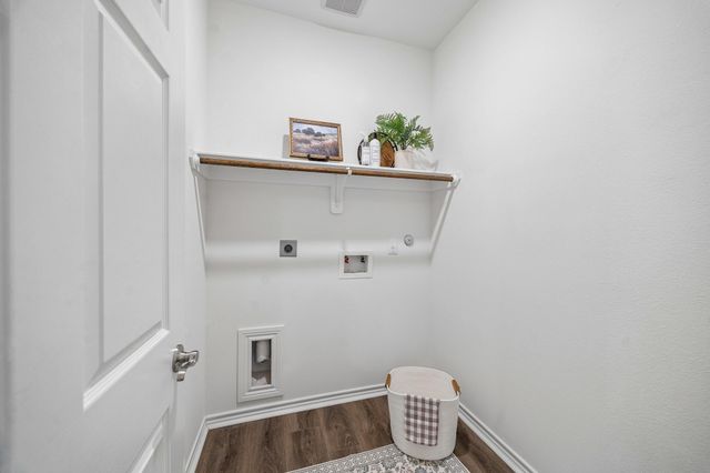 11818 Beverly Drive, Houston, TX 77065