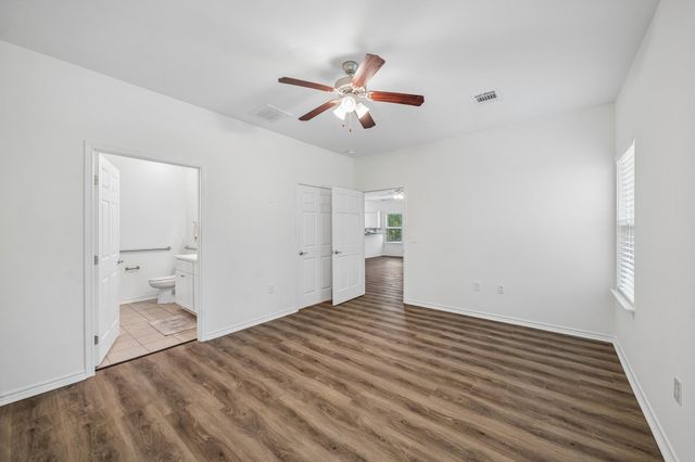 11818 Beverly Drive, Houston, TX 77065