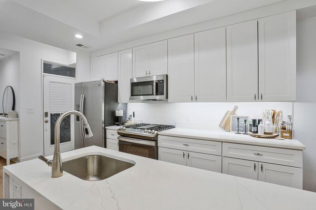1345 V ST NW, Washington, DC 20009