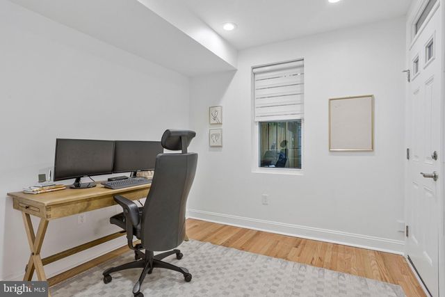 1345 V ST NW, Washington, DC 20009