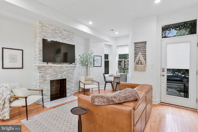 1345 V ST NW, Washington, DC 20009