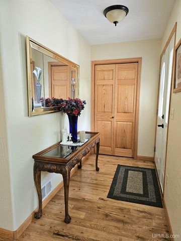 9157 Co Rd 513 Road, Rapid River, MI 49878