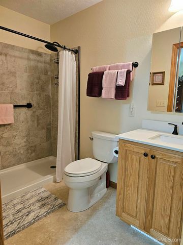 9157 Co Rd 513 Road, Rapid River, MI 49878