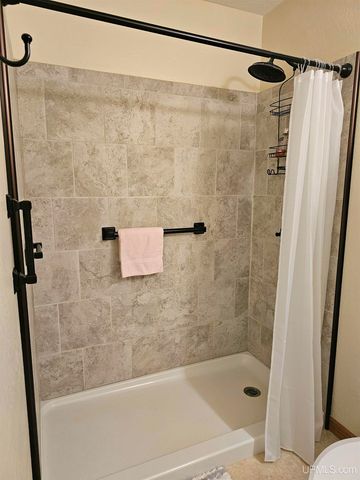 9157 Co Rd 513 Road, Rapid River, MI 49878