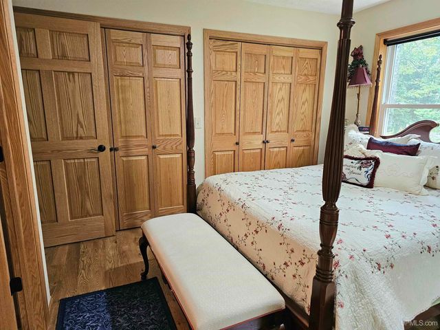 9157 Co Rd 513 Road, Rapid River, MI 49878