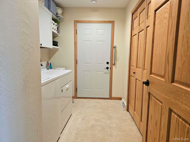 9157 Co Rd 513 Road, Rapid River, MI 49878