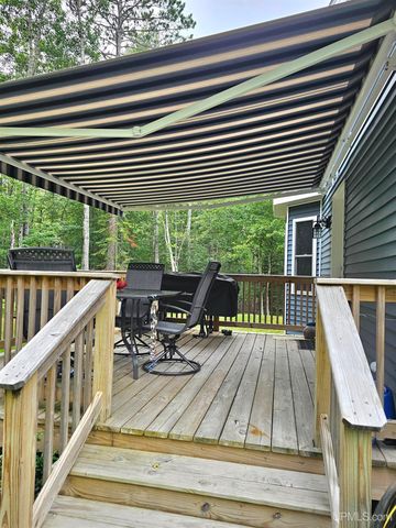 9157 Co Rd 513 Road, Rapid River, MI 49878