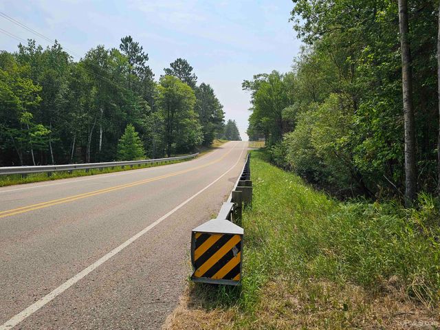 9157 Co Rd 513 Road, Rapid River, MI 49878