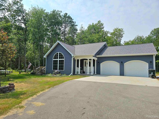 9157 Co Rd 513 Road, Rapid River, MI 49878
