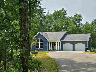 9157 Co Rd 513 Road, Rapid River, MI 49878