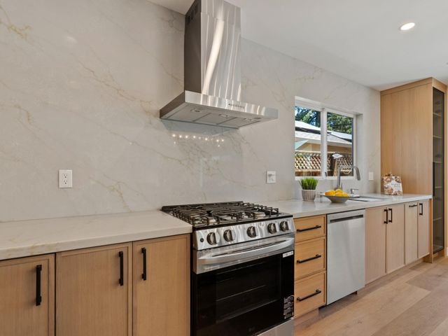 1526 Mcdaniel Avenue, San Jose, CA 95126