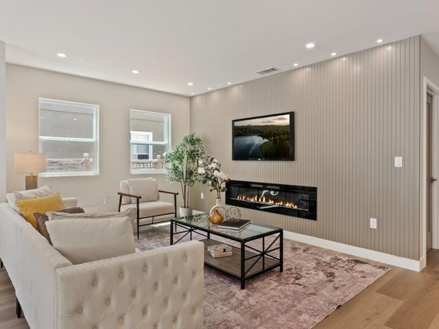 1526 Mcdaniel Avenue, San Jose, CA 95126