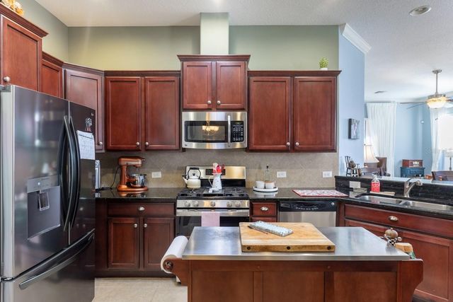 20748 AMANDA OAK COURT, Land O Lakes, FL 34638