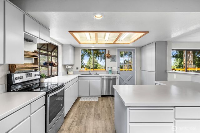 4012 Pueblo Heights, Mount Vernon, WA 98273