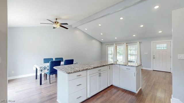 2786 Silverdale Drive, Norton, OH 44203