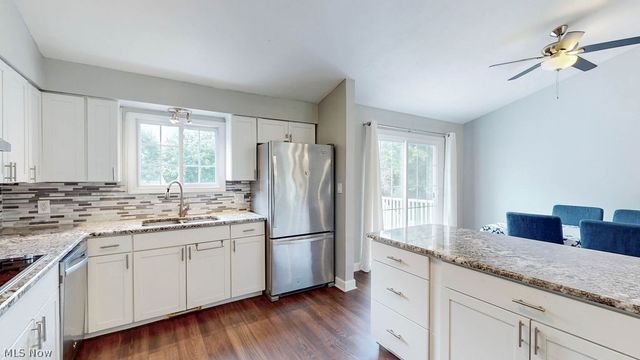 2786 Silverdale Drive, Norton, OH 44203