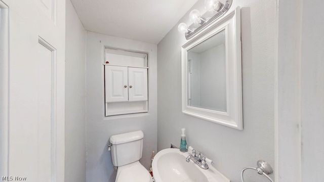 2786 Silverdale Drive, Norton, OH 44203