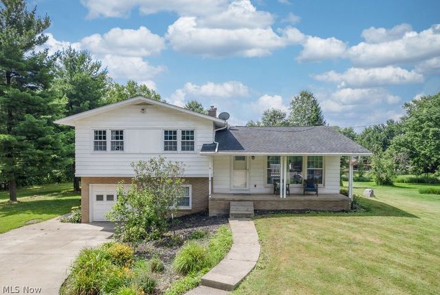 2786 Silverdale Drive, Norton, OH 44203