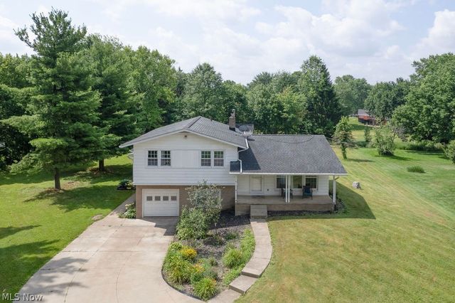 2786 Silverdale Drive, Norton, OH 44203