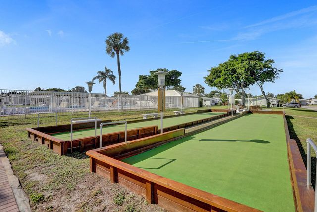 2510 NW 1st Ave, Pompano Beach, FL 33064