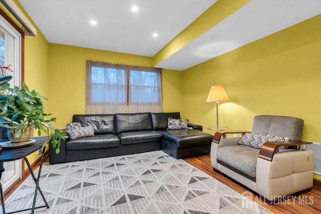 261 Catherine Street, South Amboy, NJ 08879