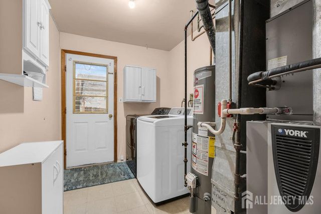 261 Catherine Street, South Amboy, NJ 08879