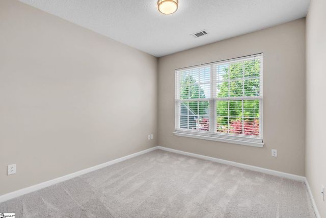 10 Hessell Court, Greer, SC 29650