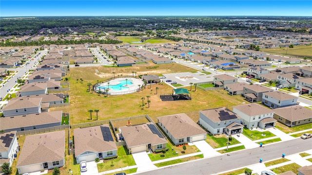 1539 ASPEN AVENUE, Davenport, FL 33837