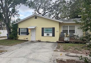 1300 28TH AVENUE N 2, St Petersburg, FL 33704