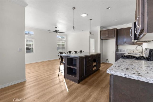 7652 Garfield Avenue 33, Huntington Beach, CA 92648