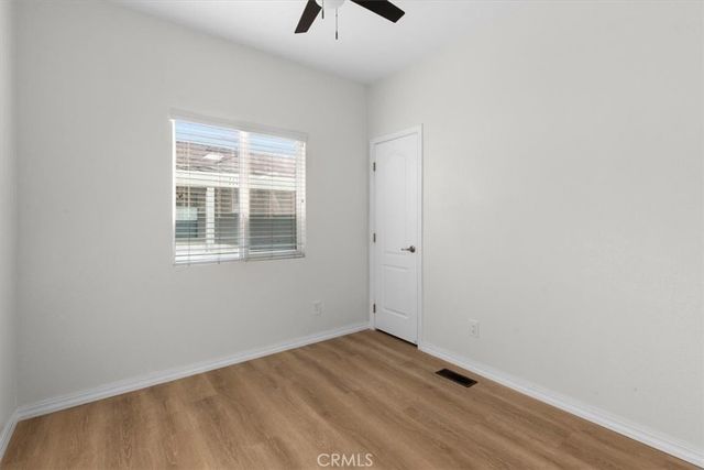 7652 Garfield Avenue 33, Huntington Beach, CA 92648