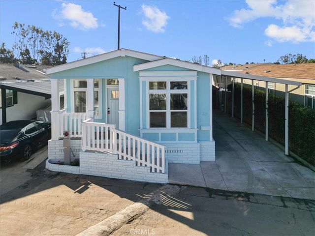7652 Garfield Avenue 33, Huntington Beach, CA 92648