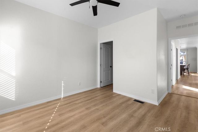 7652 Garfield Avenue 33, Huntington Beach, CA 92648