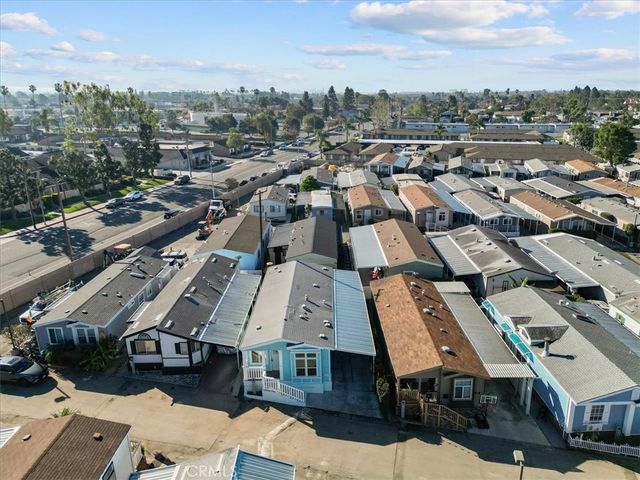 7652 Garfield Avenue 33, Huntington Beach, CA 92648