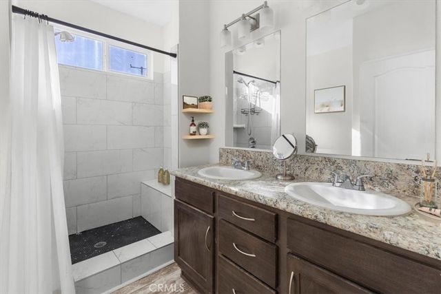 7652 Garfield Avenue 33, Huntington Beach, CA 92648