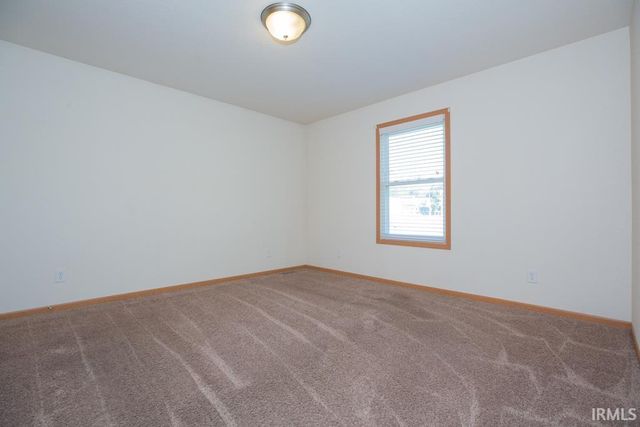 300 Waggoner Avenue, Evansville, IN 47713