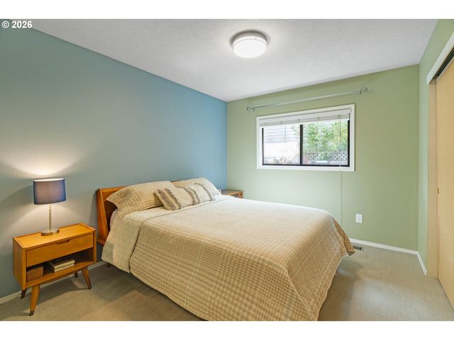 20 Sw 143RD Ave, Beaverton, OR 97006