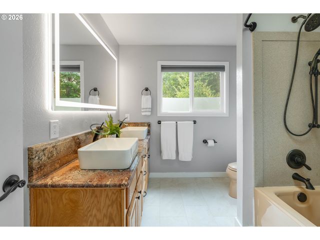 20 Sw 143RD Ave, Beaverton, OR 97006