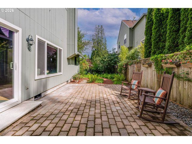 20 Sw 143RD Ave, Beaverton, OR 97006