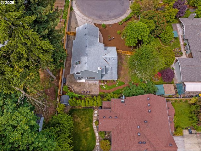 20 Sw 143RD Ave, Beaverton, OR 97006