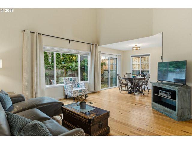 20 Sw 143RD Ave, Beaverton, OR 97006