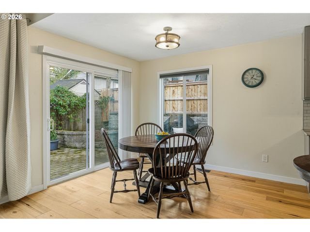 20 Sw 143RD Ave, Beaverton, OR 97006