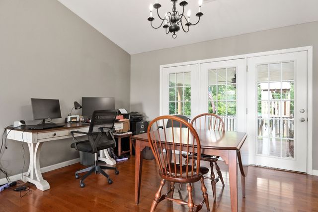 143 Old Qualls Rd, Cookeville, TN 38506