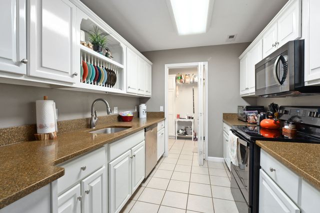 143 Old Qualls Rd, Cookeville, TN 38506