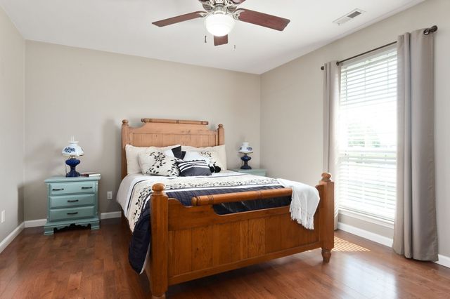 143 Old Qualls Rd, Cookeville, TN 38506