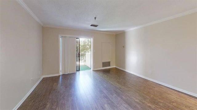 300 Johnson Ferry Road NE B202, Sandy Springs, GA 30328