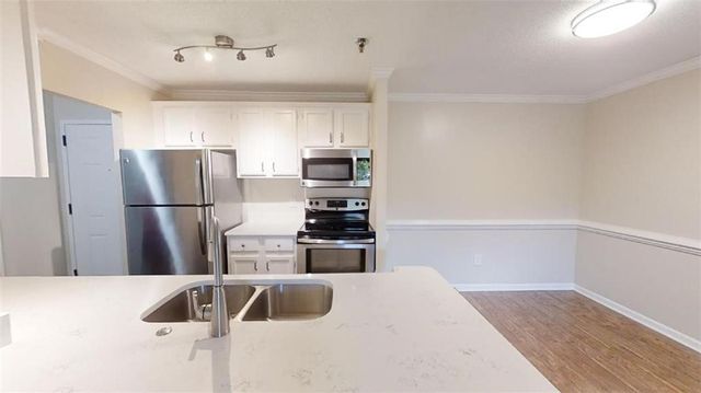 300 Johnson Ferry Road NE B202, Sandy Springs, GA 30328